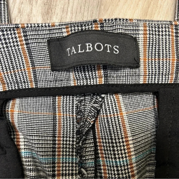 Women’s Talbots Chatham Ankle Pants / Plaid Print Button Ankle Detailing / 16P - Picture 5 of 8